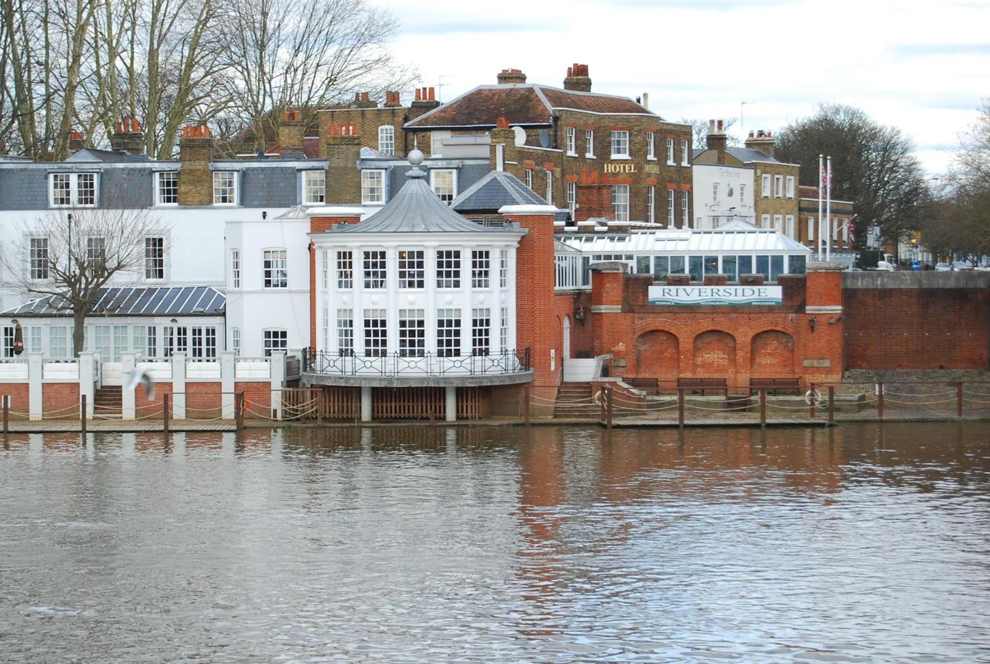 Hampton Court Snug Walk To Train & Palace East Molesey Zewnętrze zdjęcie
